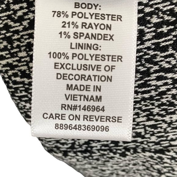 NWT ELLE Boho Long Bell Sleeve Fit and Flare Lace Trim Heathered Gray Dress - Picture 12 of 13